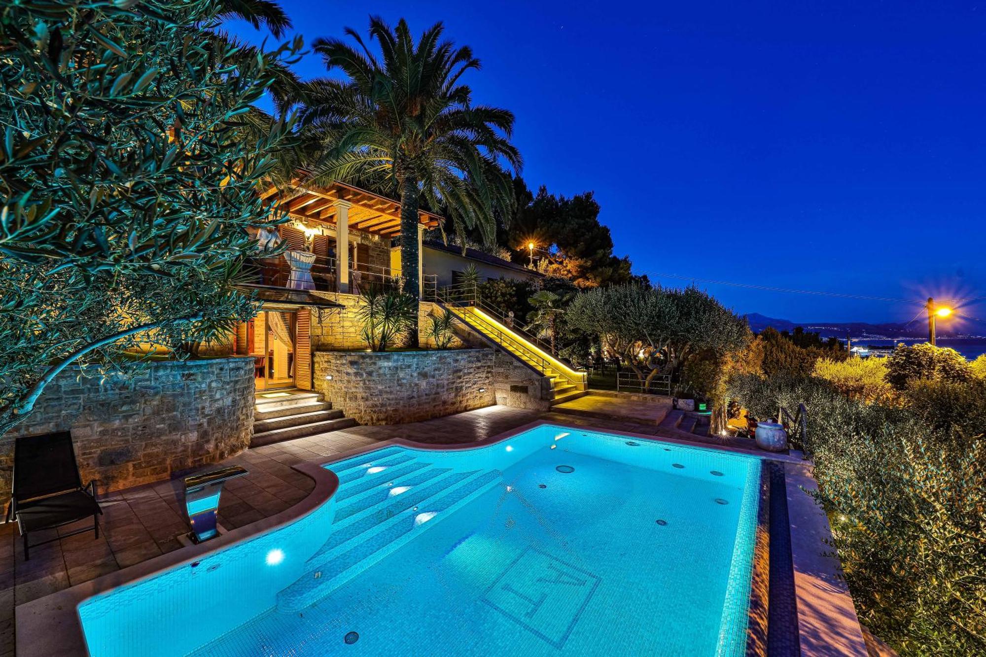 Villa Tomislav Split Exterior photo